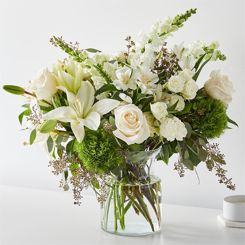 Fresh Linen Bouquet – Hlm Floral Events, Los Angeles CA