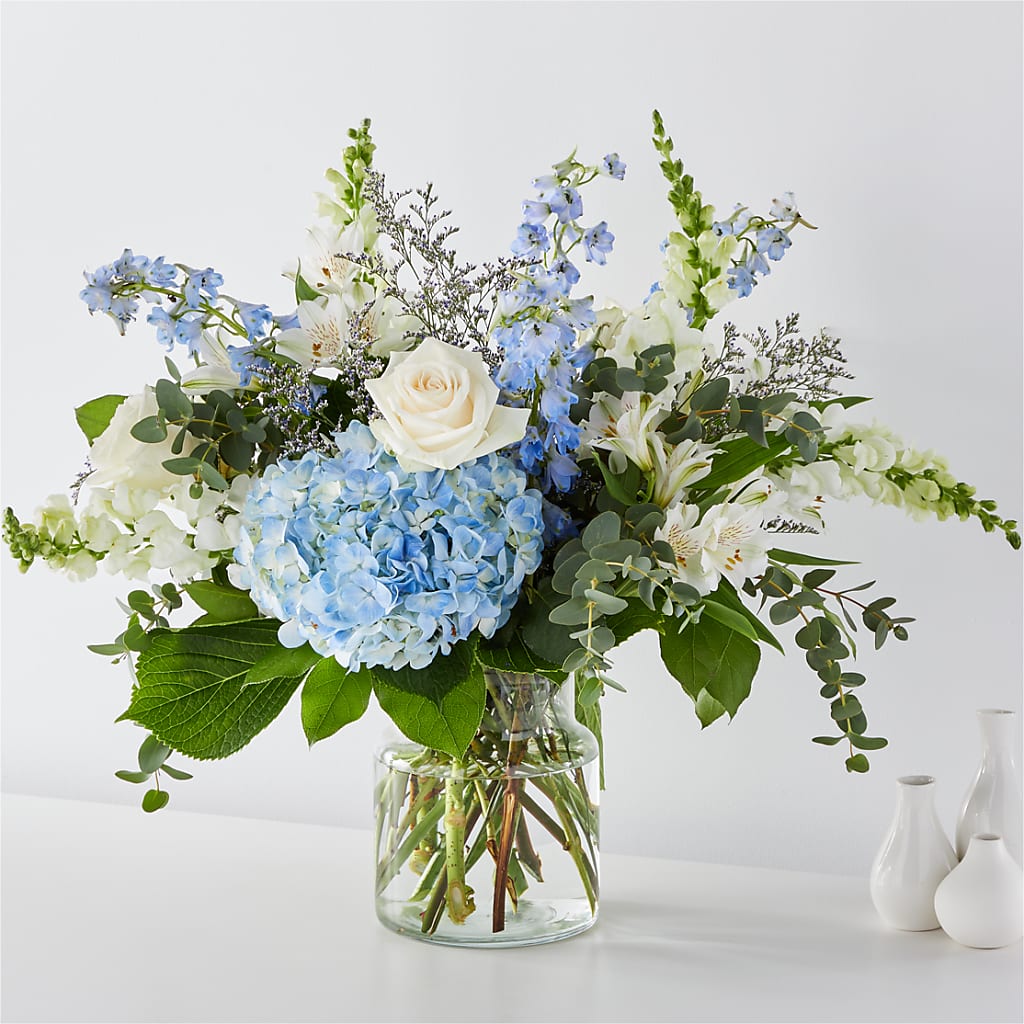 Coastal Blossom Bouquet – Hlm Floral Events, Los Angeles CA