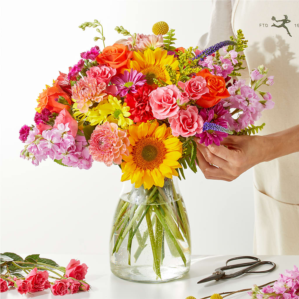 Cue the Confetti - A Florist Original – Hlm Floral Events, Los Angeles CA