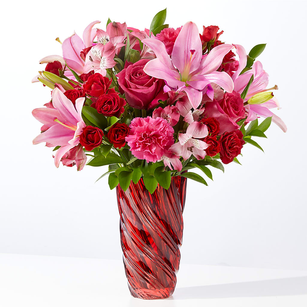 In Love Bouquet with Luxe Swirl Vase – Hlm Floral Events, Los Angeles CA