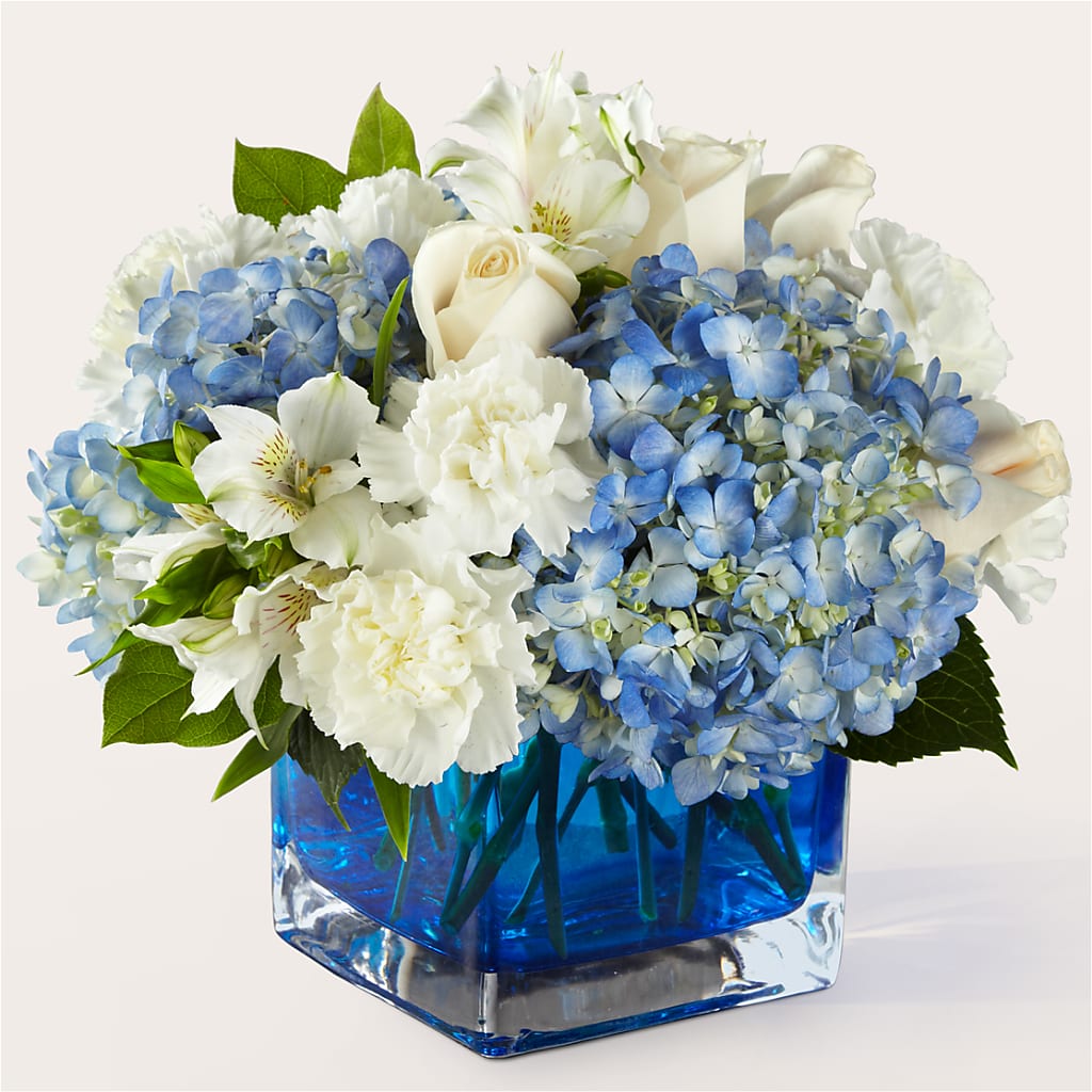 Soothing Waters Bouquet – Hlm Floral Events, Los Angeles CA