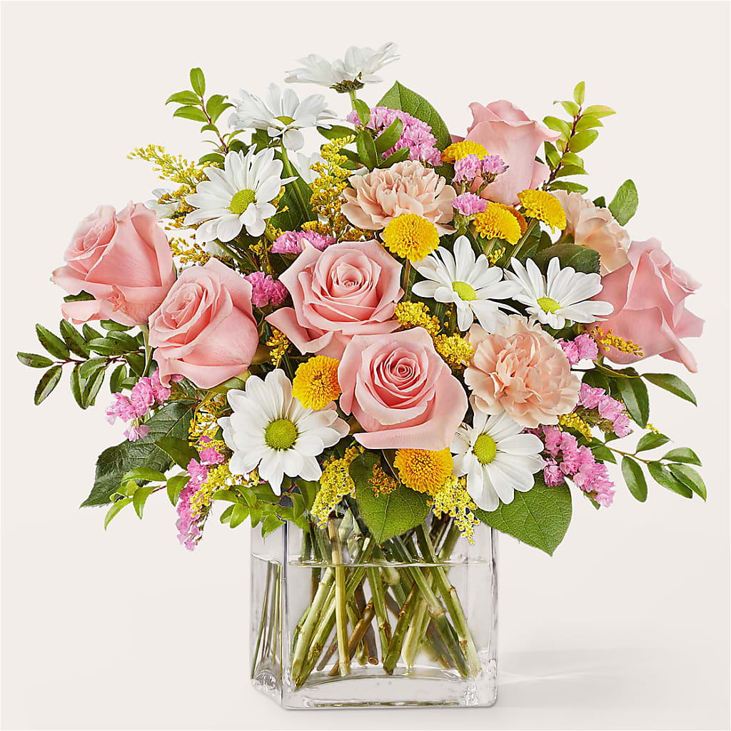 Country Cottage Bouquet – Hlm Floral Events, Los Angeles CA