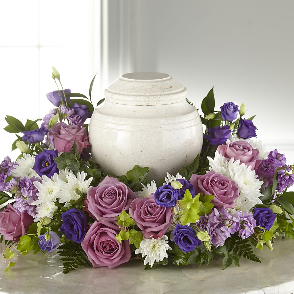Blooming Sympathy Cremation Adornment – Hlm Floral Events, Los Angeles CA