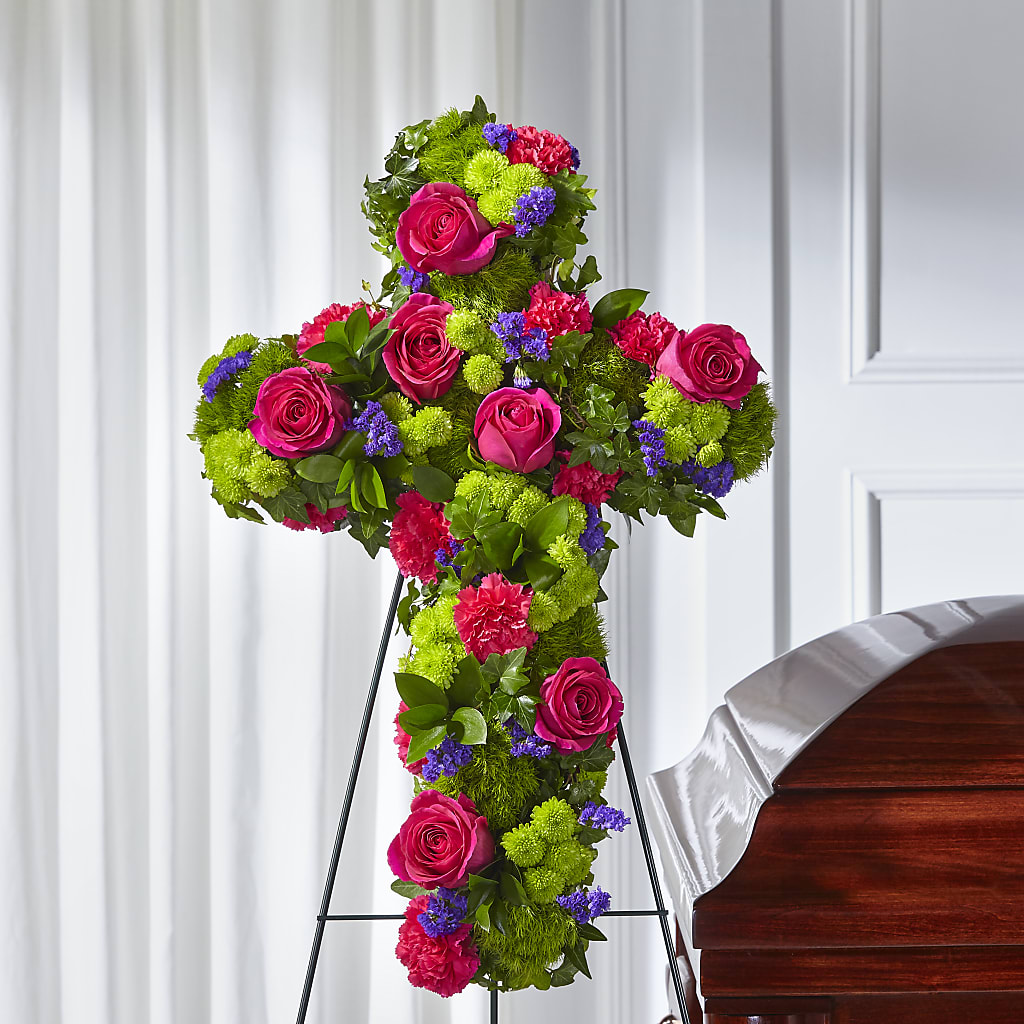 Tribute Rose Floral Cross – Hlm Floral Events, Los Angeles CA