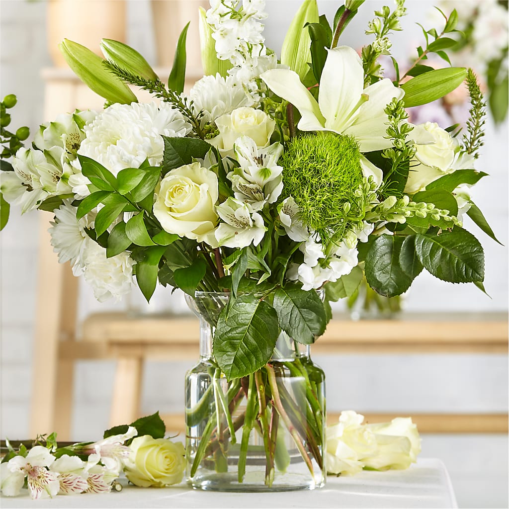 Classic Ivory – A Florist Original – Hlm Floral Events, Los Angeles CA