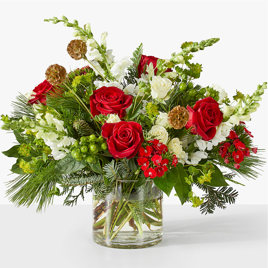 Deck the Halls Bouquet – Hlm Floral Events, Los Angeles CA