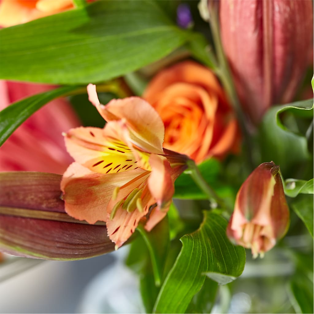 Bold & Bright – A Florist Original –  Hlm Floral Events, Los Angeles CA