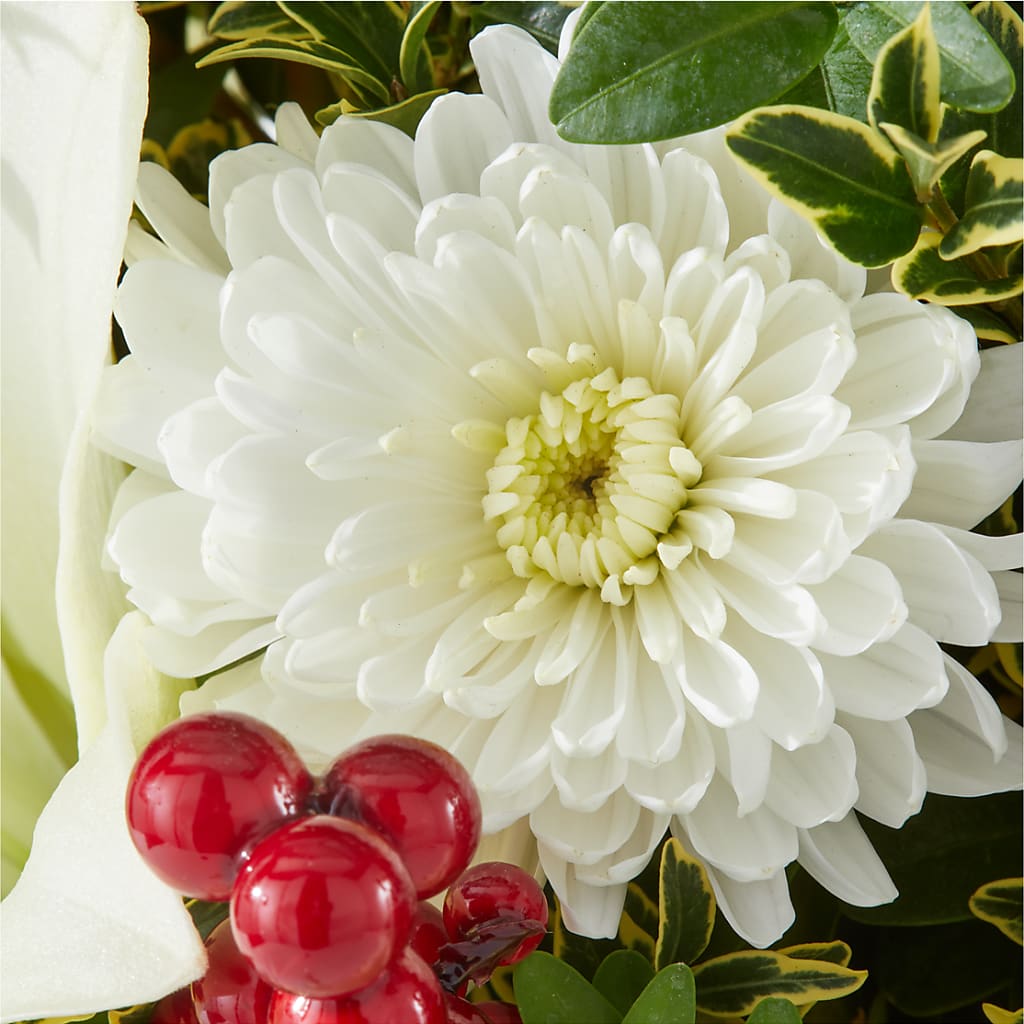 Festive Moments Tree –  Hlm Floral Events, Los Angeles CA