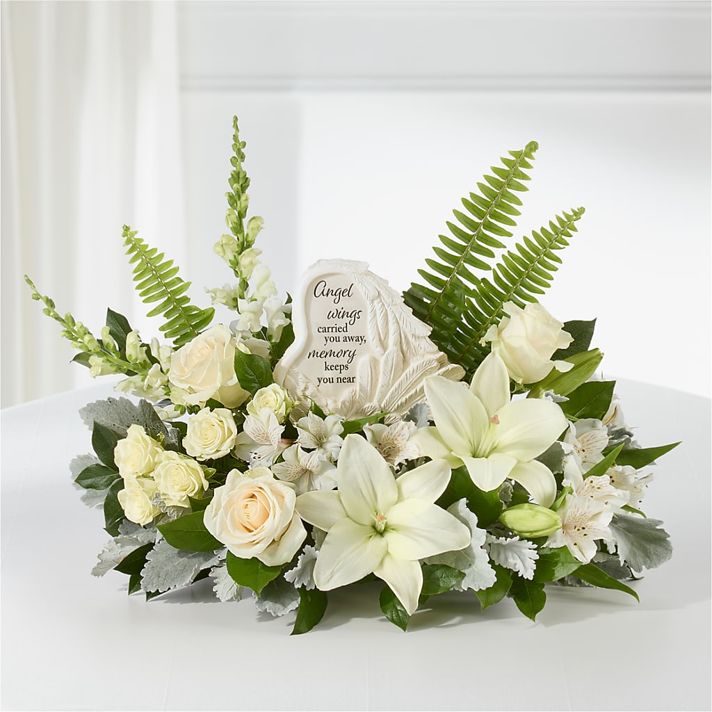 Holding You Close Arrangement –  Hlm Floral Events, Los Angeles CA