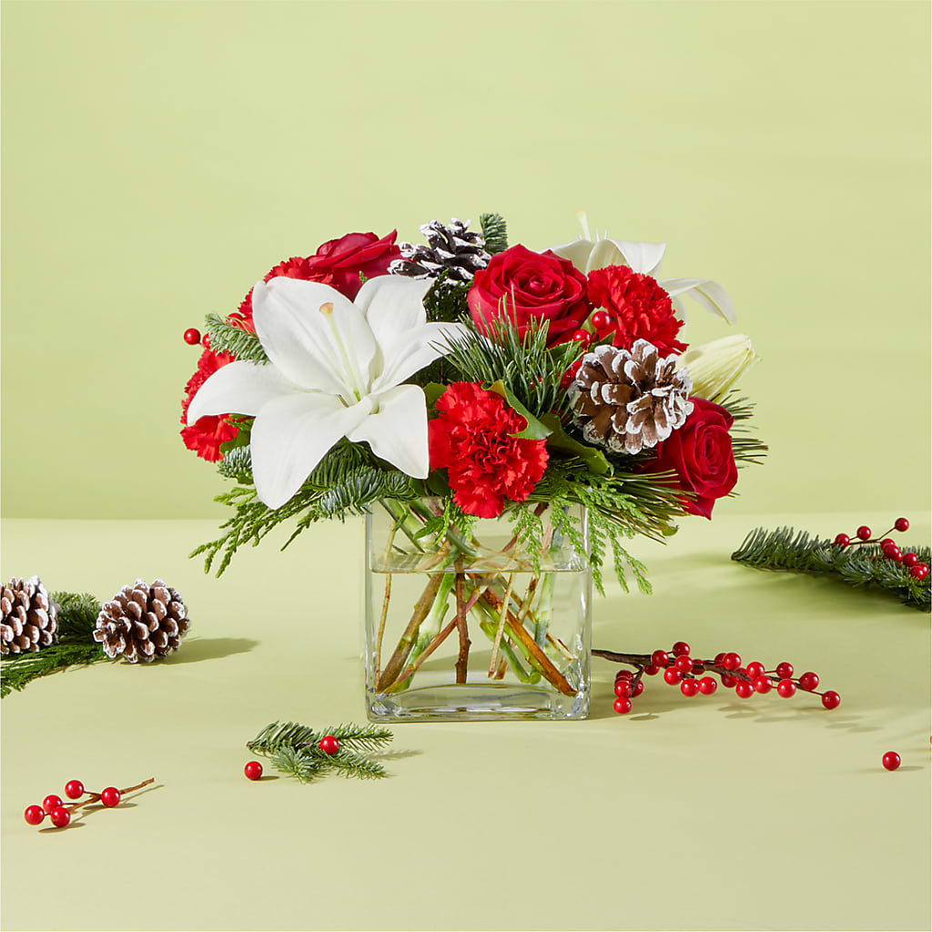 Glistening Icicles Bouquet –  Hlm Floral Events, Los Angeles CA