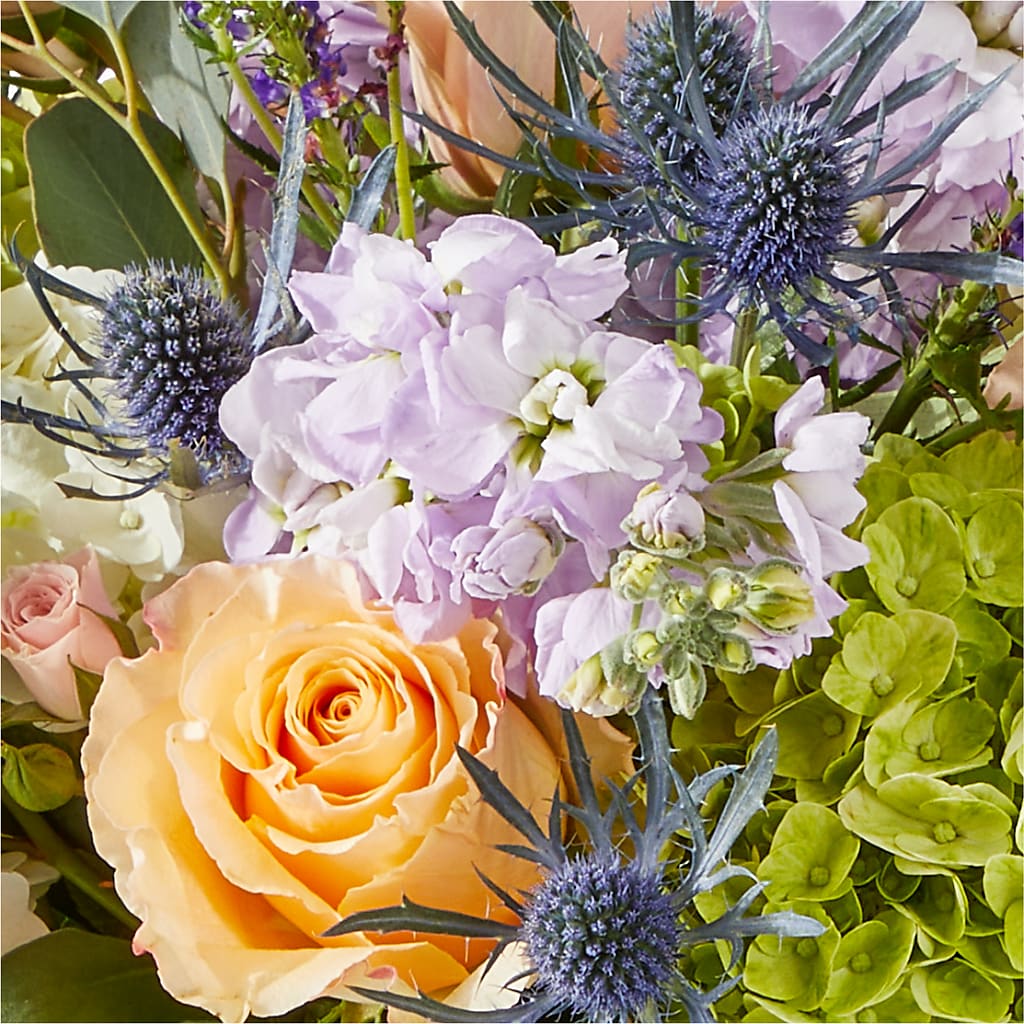 Porch Swing Bouquet –  Hlm Floral Events, Los Angeles CA