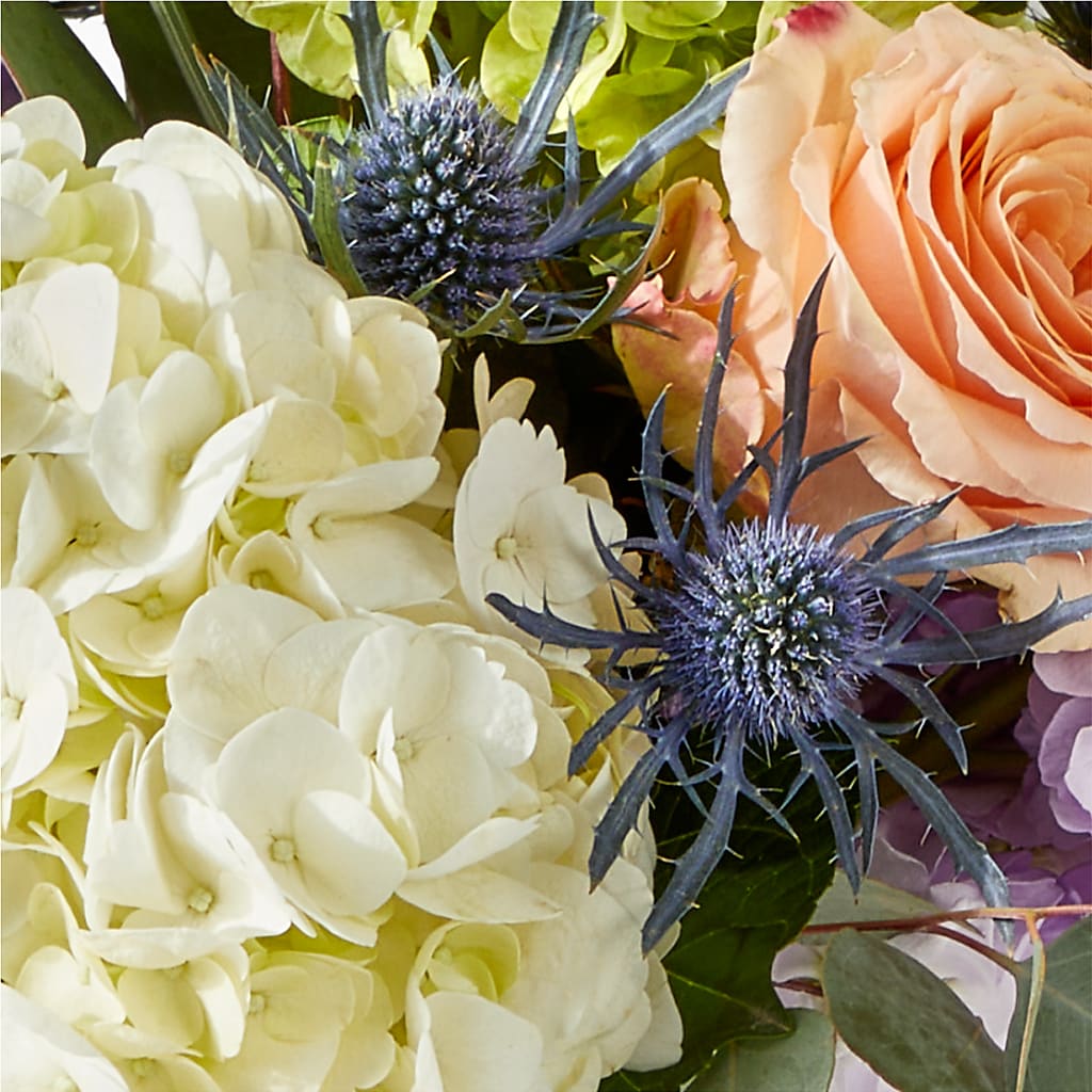 Porch Swing Bouquet –  Hlm Floral Events, Los Angeles CA