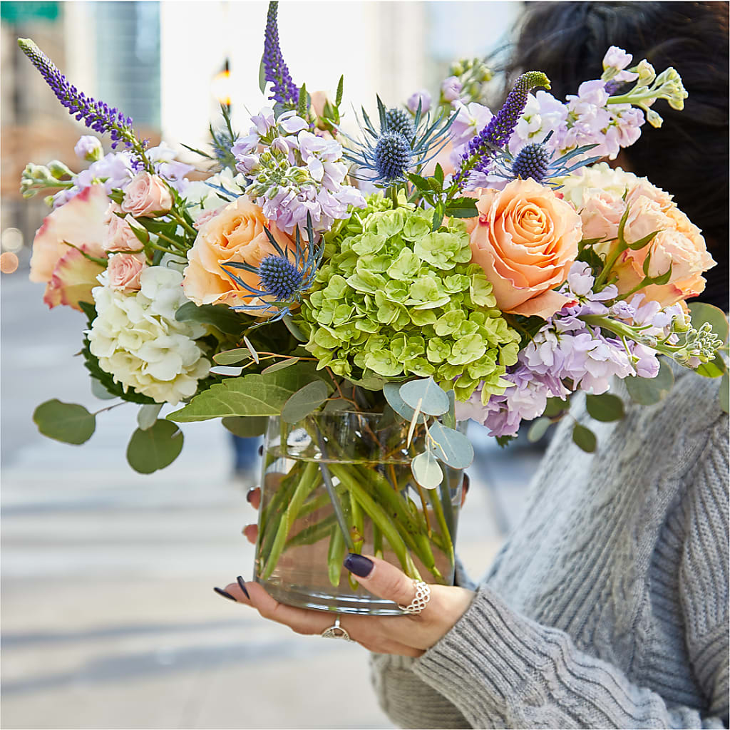 Porch Swing Bouquet –  Hlm Floral Events, Los Angeles CA