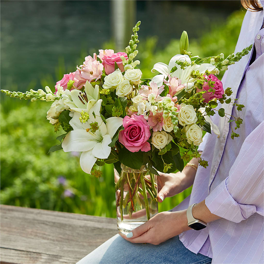 Fondly Bouquet –  Hlm Floral Events, Los Angeles CA