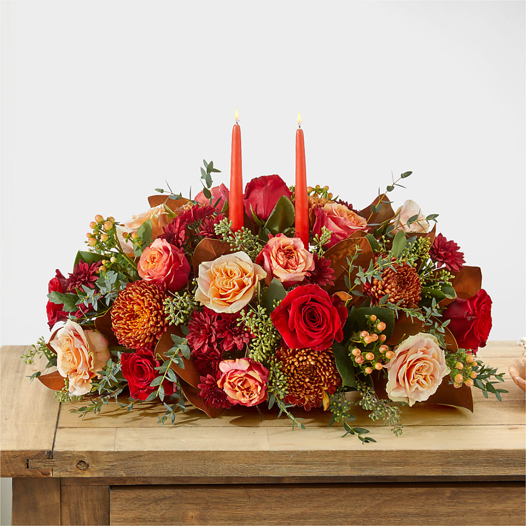 Gather Near Centerpiece –  Hlm Floral Events, Los Angeles CA