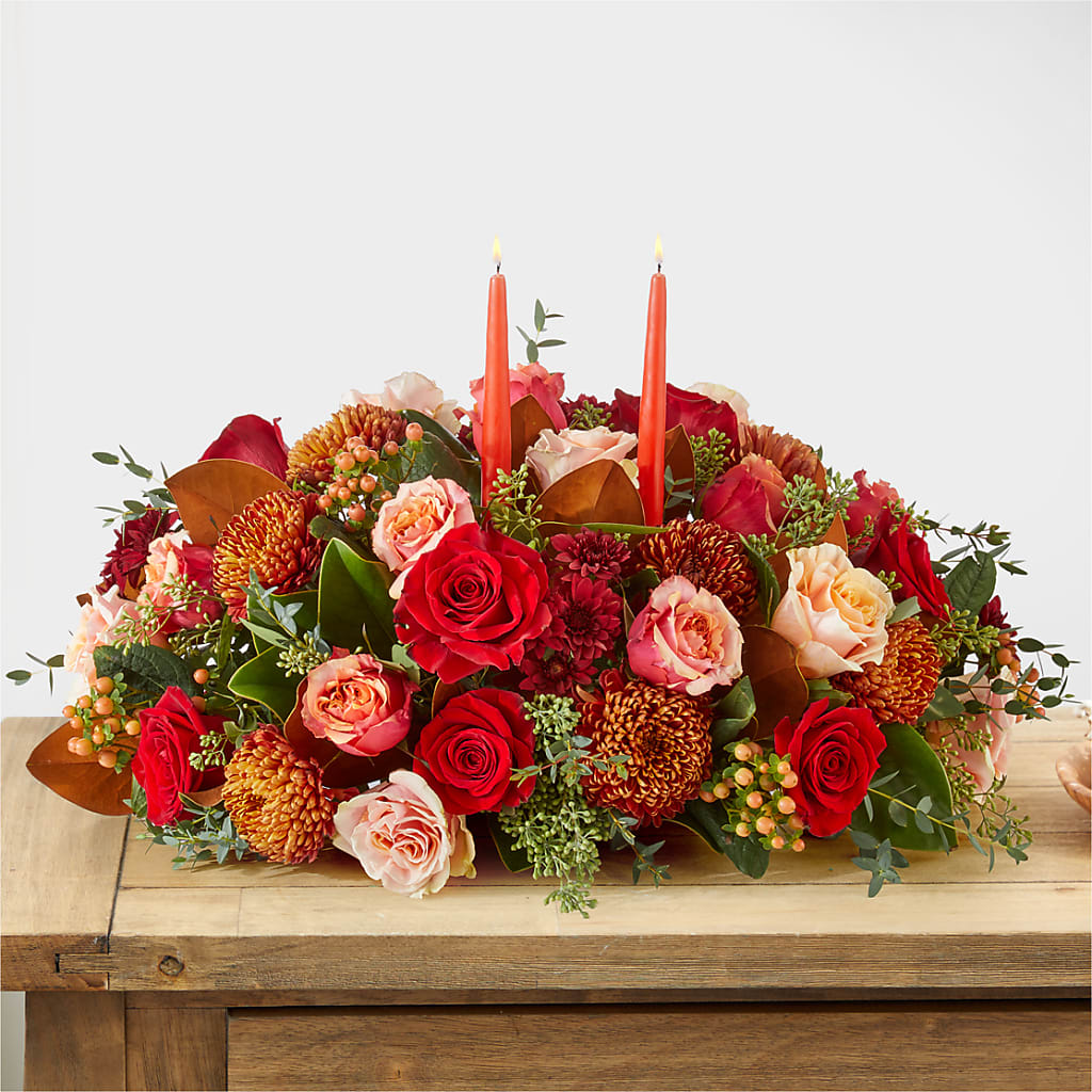 Gather Near Centerpiece –  Hlm Floral Events, Los Angeles CA